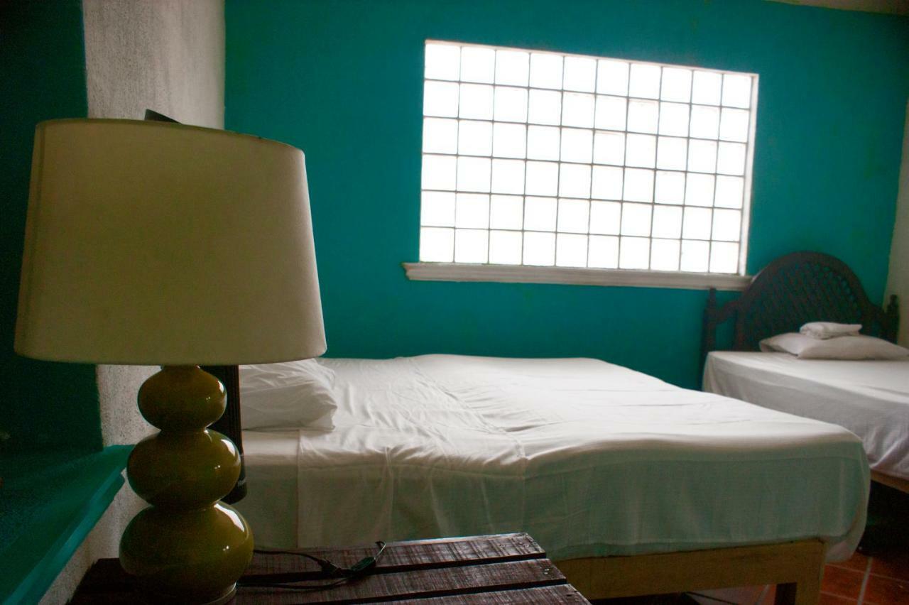 Hostal Enjoy Vallarta 19 Puerto Vallarta Exteriör bild